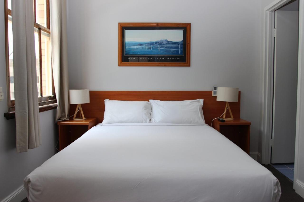 Hurstville Ritz Hotel Сідней Екстер'єр фото